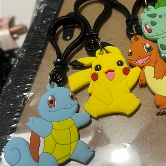 Pokemon Keychain Set - Picture 2 of 3